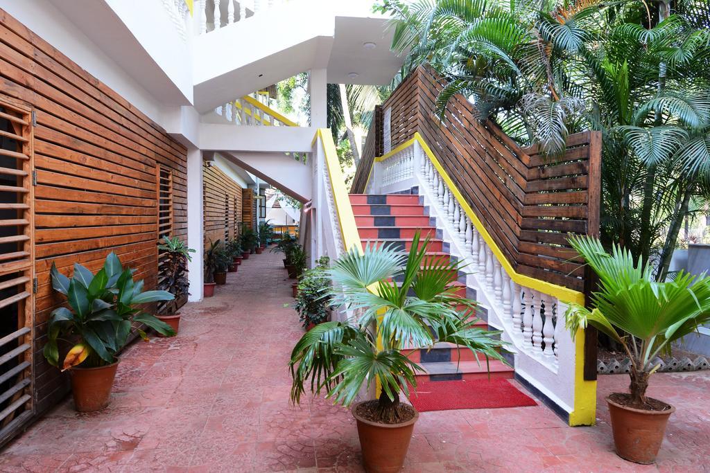 Silver Sands Sunshine - Angaara Candolim Exterior photo