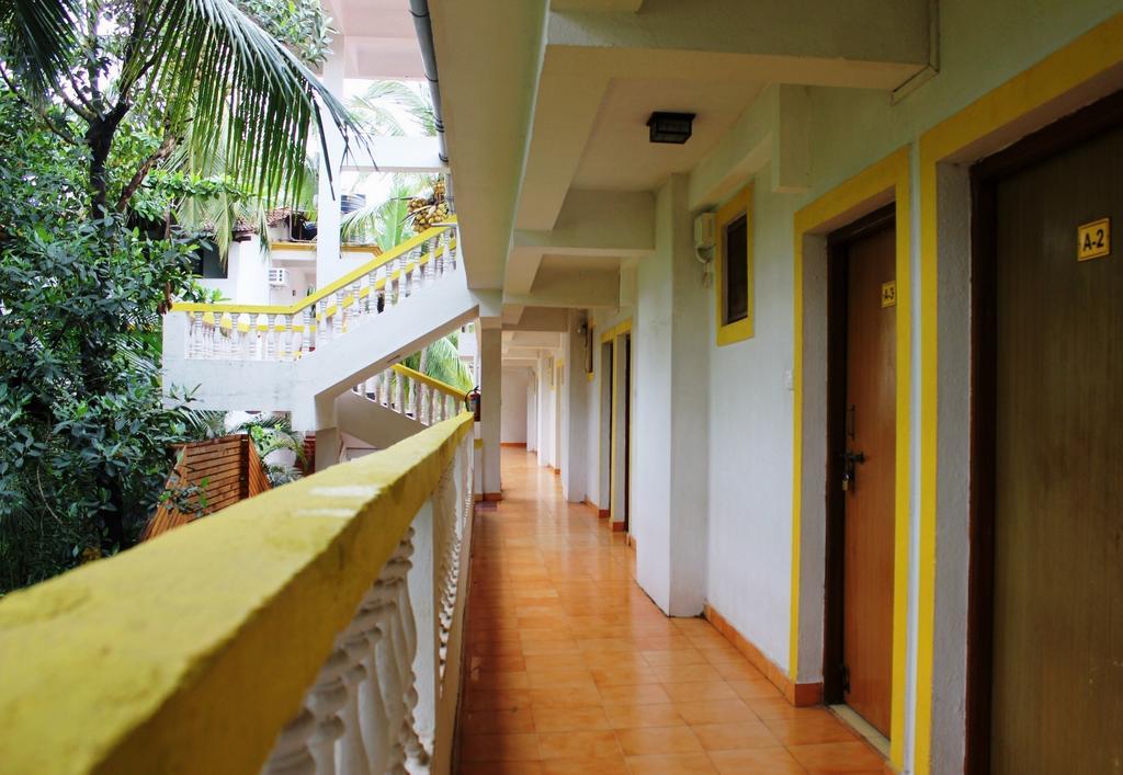 Silver Sands Sunshine - Angaara Candolim Exterior photo