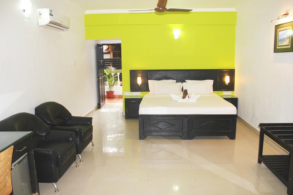 Silver Sands Sunshine - Angaara Candolim Exterior photo