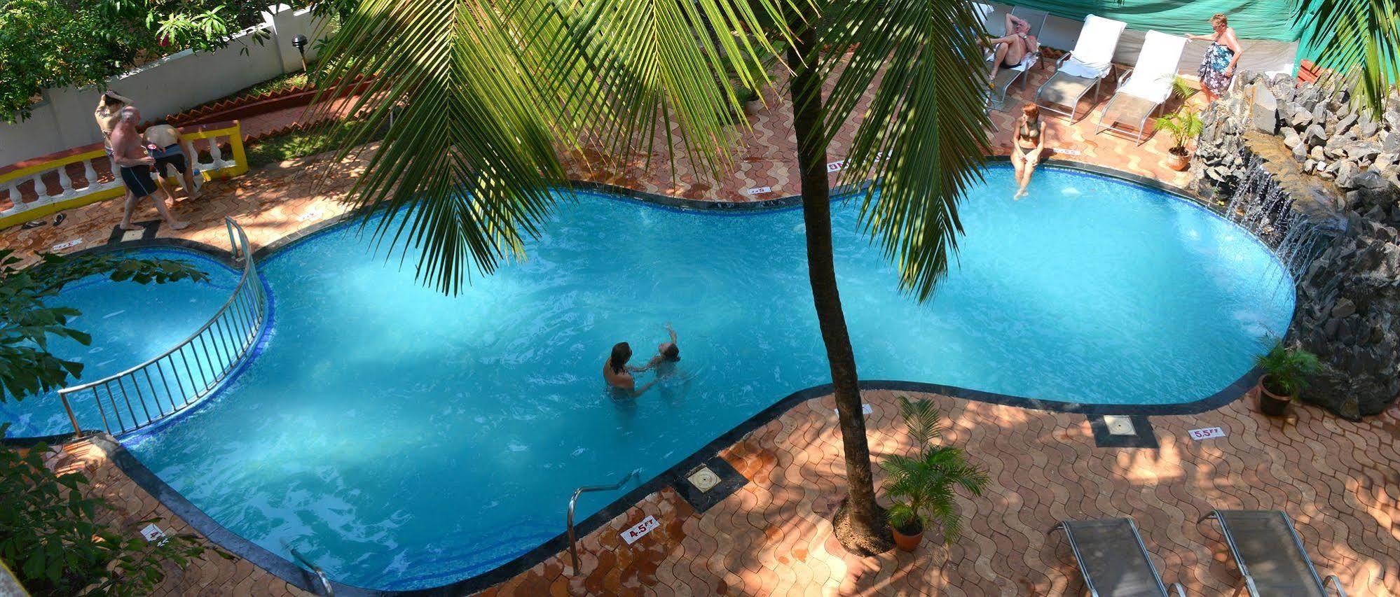 Silver Sands Sunshine - Angaara Candolim Exterior photo